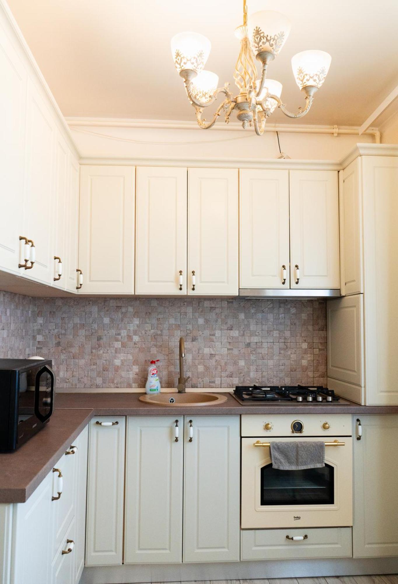Alexis Spacious Classic Apartment Мамая Экстерьер фото
